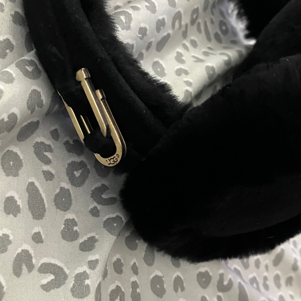 Ugg Earmuffs - image 2